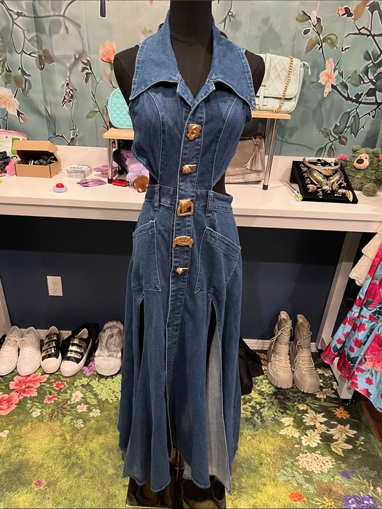 Muy Muy Dresses & Skirts - NWT Denim Button-Front Maxi Jeans Dress - Blue